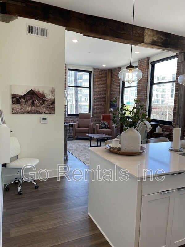 Foto del edificio - 1329 4th Ave S