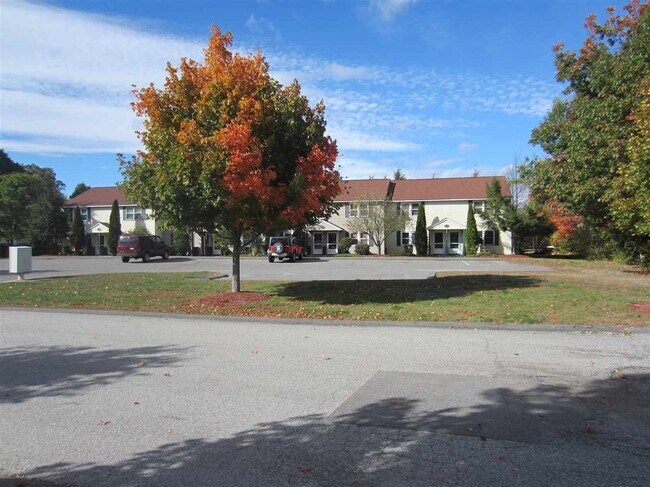 Foto del edificio - 1025 S Mammoth Rd