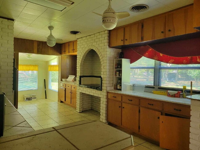 Building Photo - Need a mother-in-law suite or a kid cave?