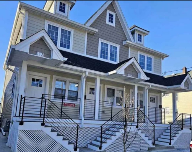 Building Photo - 113 Winslow Pl