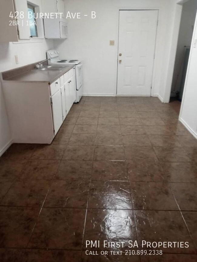 Building Photo - 428 Burnett Ave