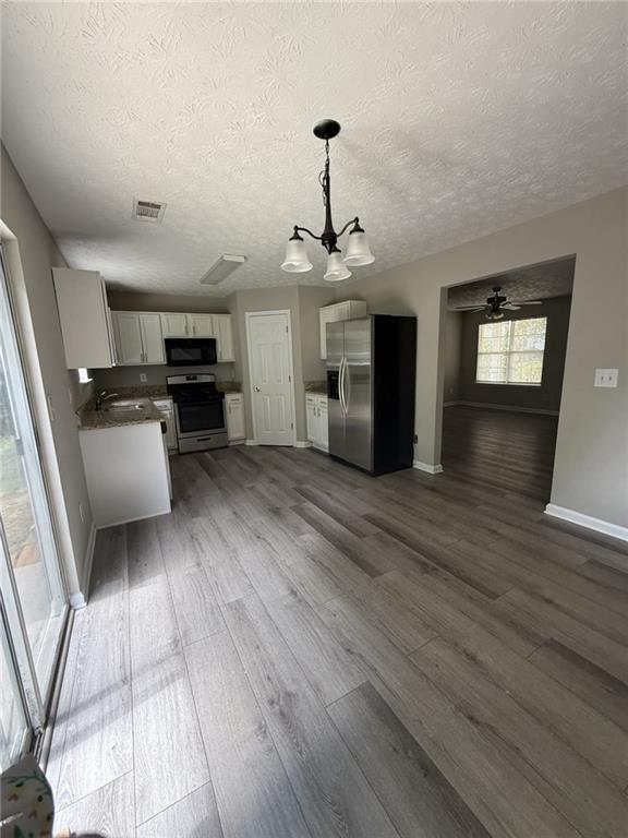 Foto del edificio - 980 Melrose Park Pl NW