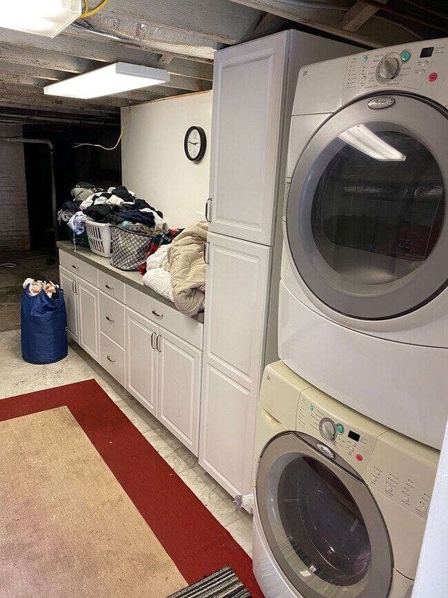 Foto del edificio - 22 N Arthur Ashe Blvd