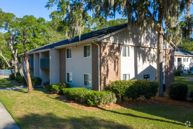 Wilderness Cove - Wilderness Cove Apartments