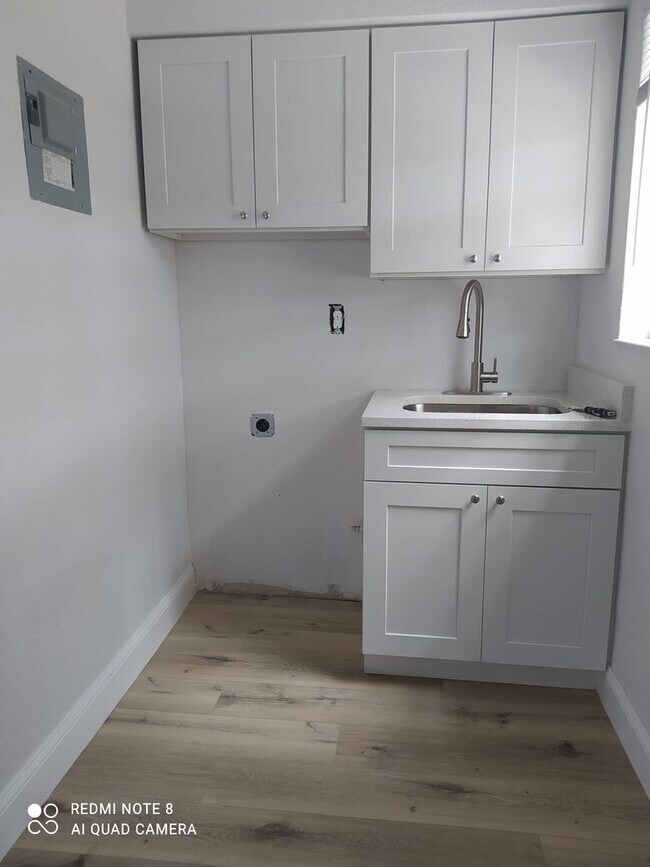 Photo - LC 06:125 SW 5th CT Apartment