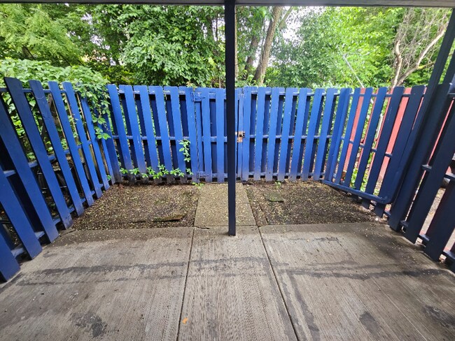 Foto del edificio - 640 Hollace St