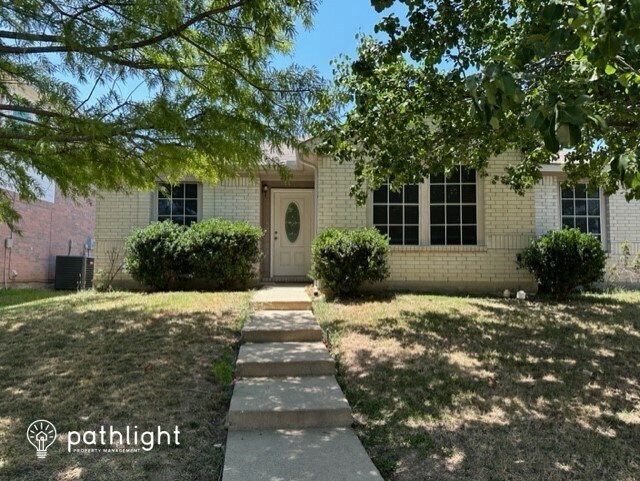 Primary Photo - 2949 Monticello Lane, Lancaster, TX, 75134