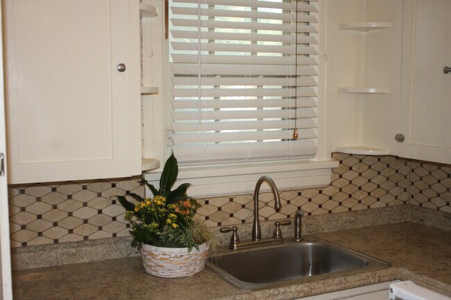 Foto del edificio - 2604 23rd St