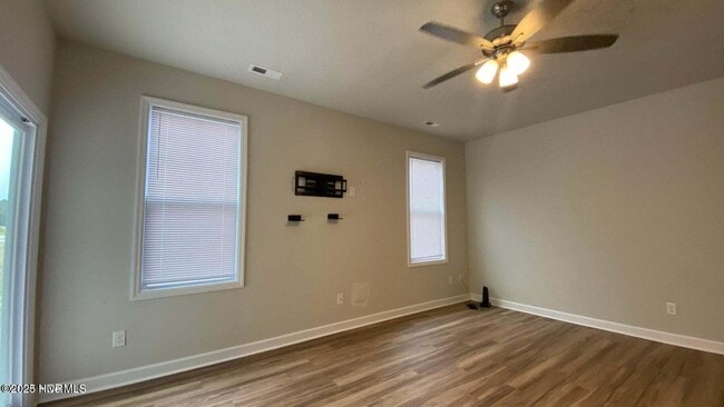 Building Photo - 304 Otis Cv Ln