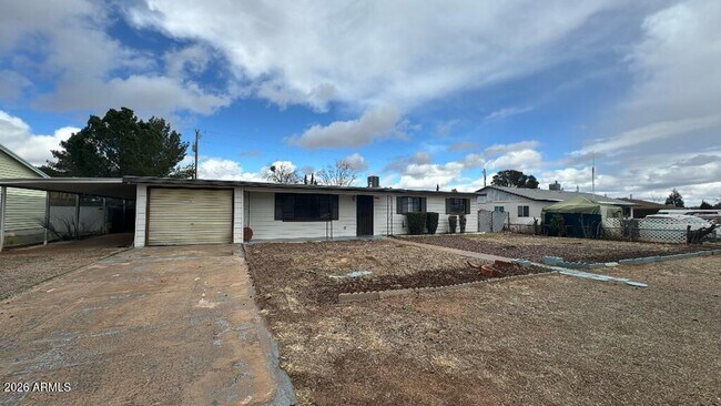 Foto del edificio - 35 E James Dr