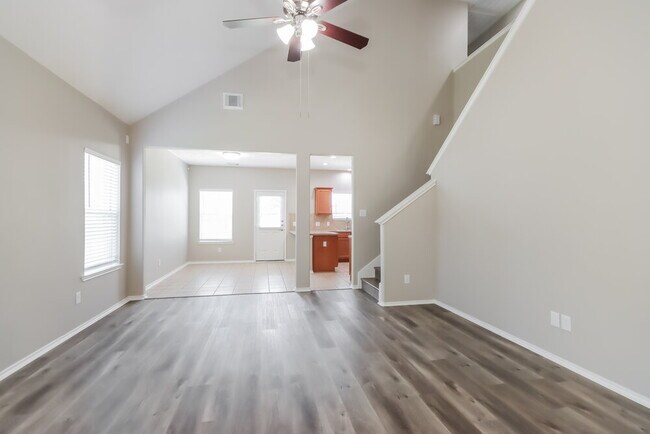 Foto del edificio - 9103 Plume Tree Dr