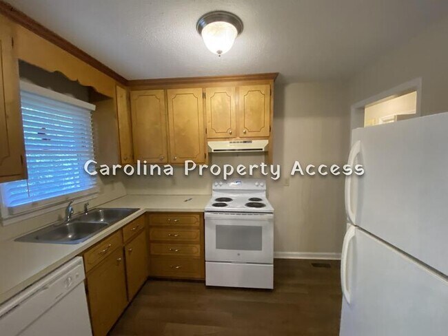 Building Photo - 4432 American Dr