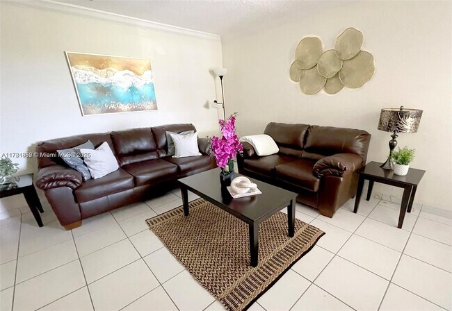 Foto del edificio - 16790 NE 14th Ave