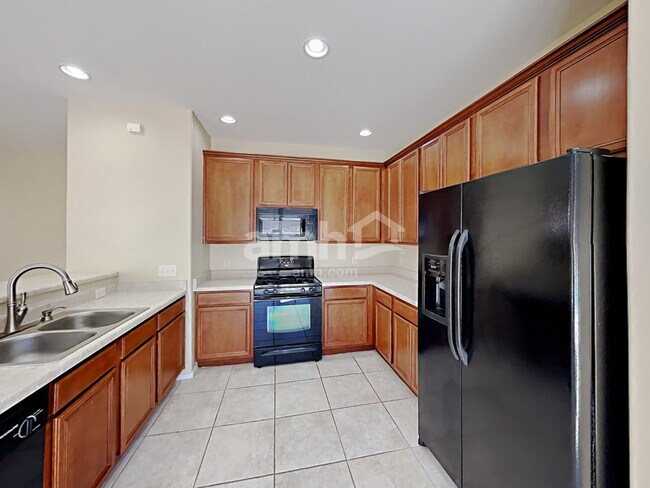 Building Photo - 10864 E Scenic Veranda Drive