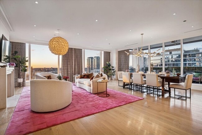 Foto del edificio - 9 W Walton St