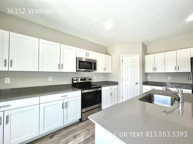 Building Photo - 34152 Verbena St