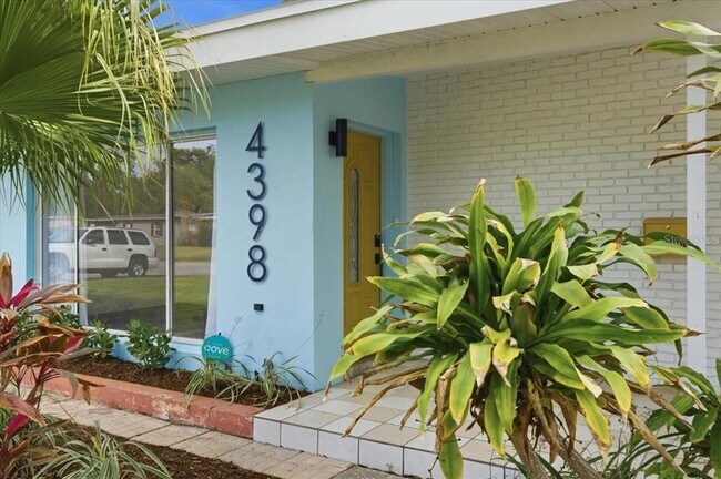 Building Photo - 4398 Neptune Dr SE