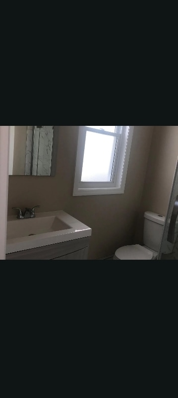 Building Photo - 121 S Fulton St