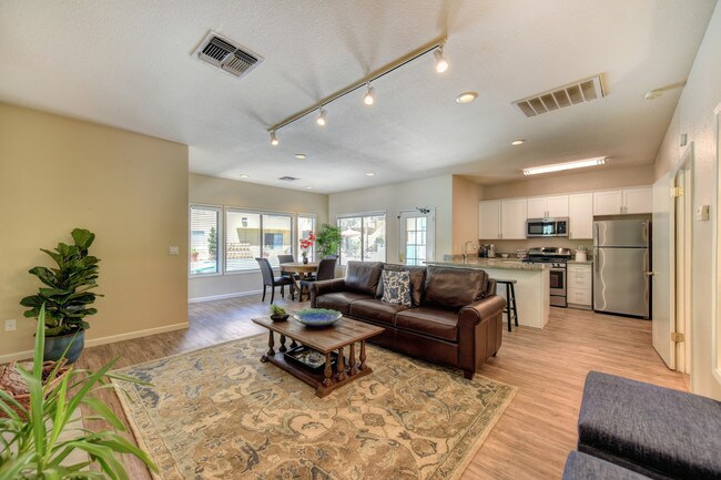 Antelope Vista Apartments Antelope Ca Apartments Com