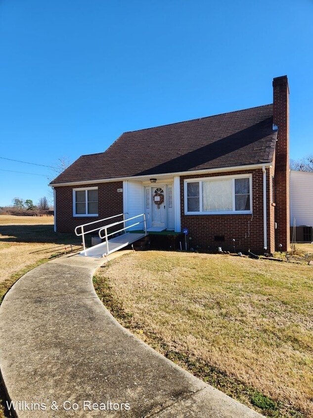 Primary Photo - 3 br, 1.5 bath House - 3817 Cascade Rd