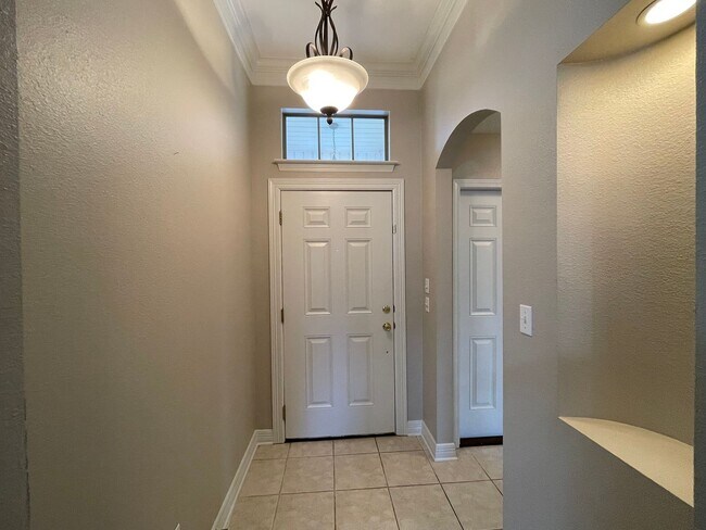 Foto del edificio - BELLE ROSE AT LEGACY! HURRY WONT LAST LONG!