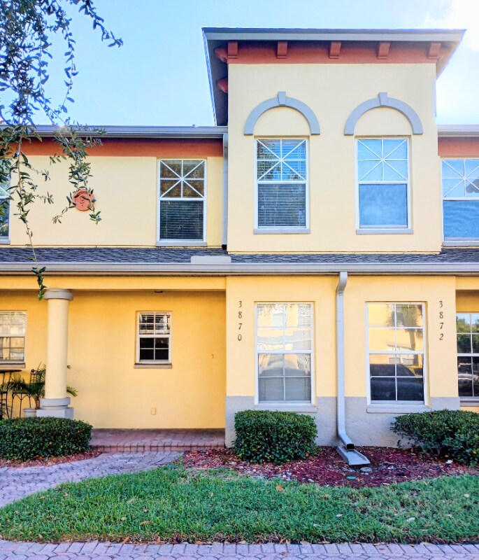 Foto principal - 3870 Island Way