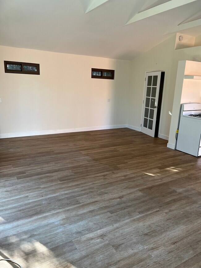 Living Area - 10959 Charnock Rd