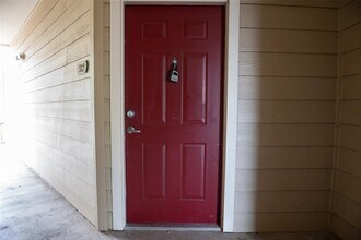 Building Photo - 2320 Gracy Farms Ln
