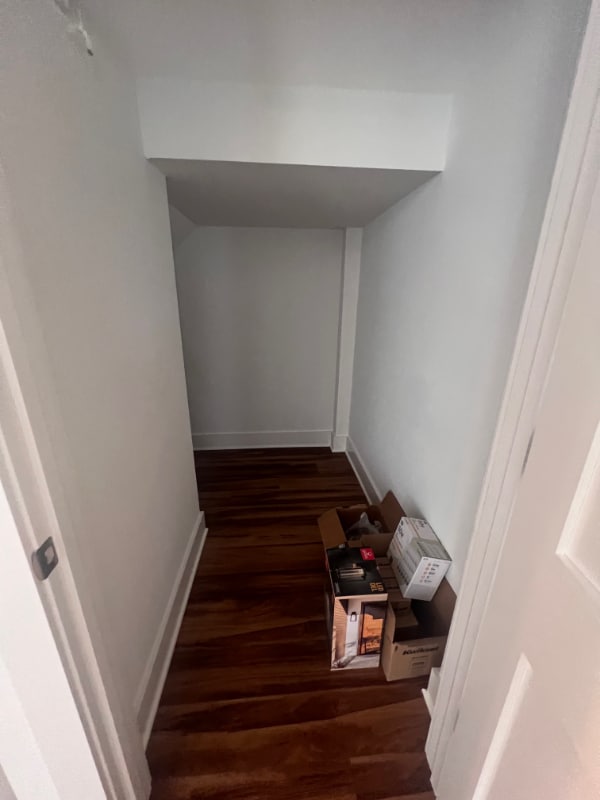 Building Photo - 304 Indian Dr