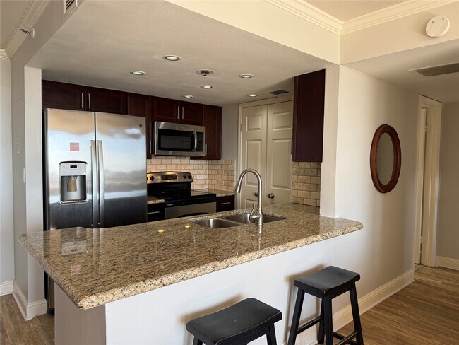 Foto del edificio - 3525 Sage Rd