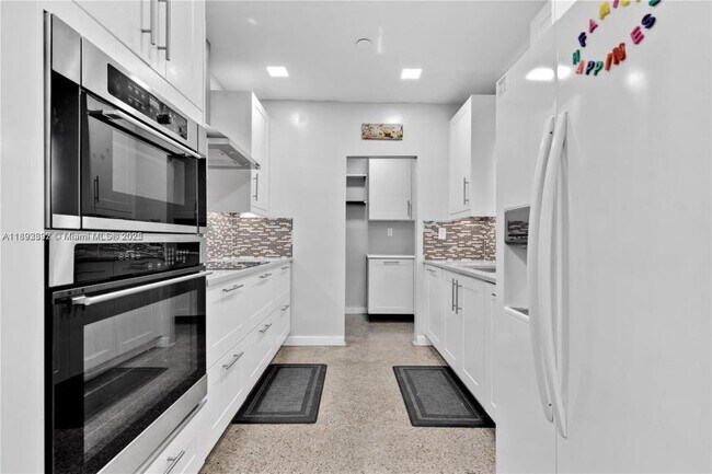 Foto del edificio - 3 bedroom in North Miami FL 33162