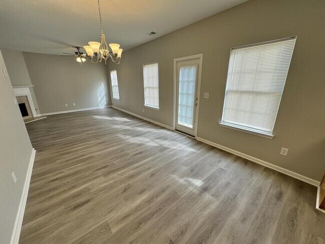 Foto del edificio - 1916 Chadberry Walk