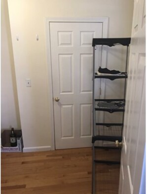 Building Photo - 24 Charter St