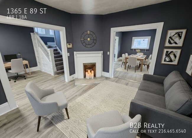 Building Photo - 1365 E 89th St