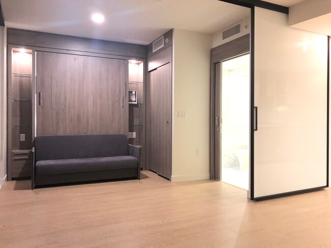 Building Photo - 89 Nelson St