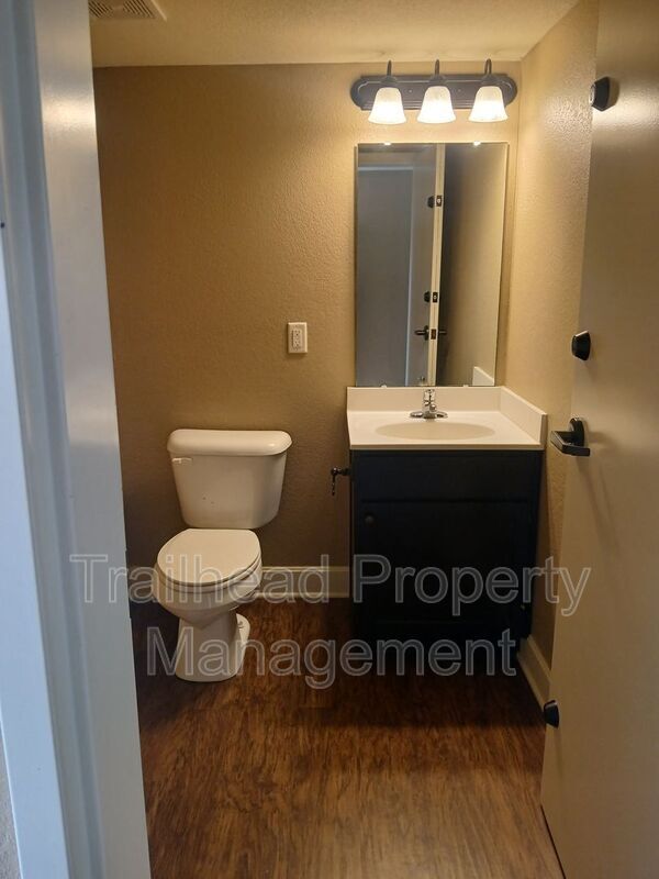 Foto del edificio - 21616 Westover Ct
