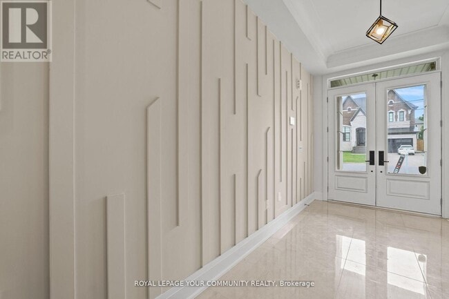 Photo du bâtiment - 74 Bond Crescent