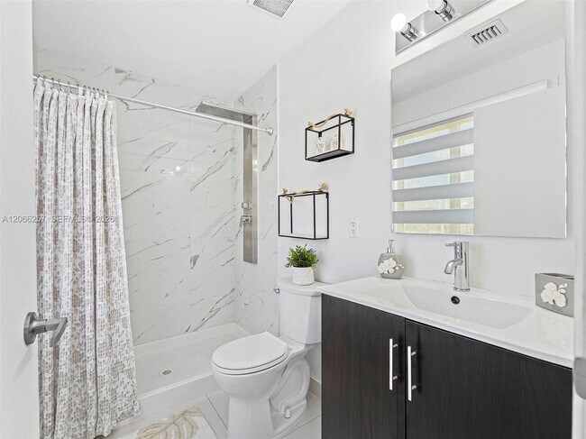 Foto del edificio - 13949 SW 259th Way