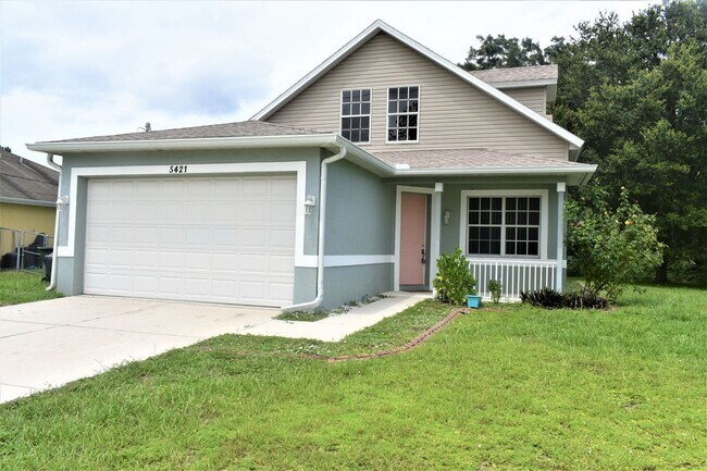 Foto del edificio - 3 br, 2 bath House - 5421 S. Chamberlain Blvd