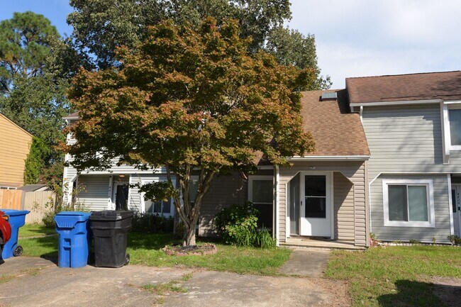 Foto del edificio - Updated Townhome in Larkspur Meadows