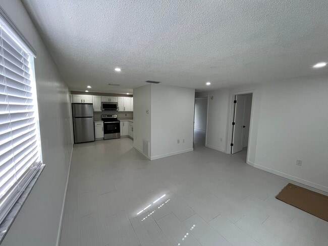 Foto del edificio - 1511 Suponic Ave
