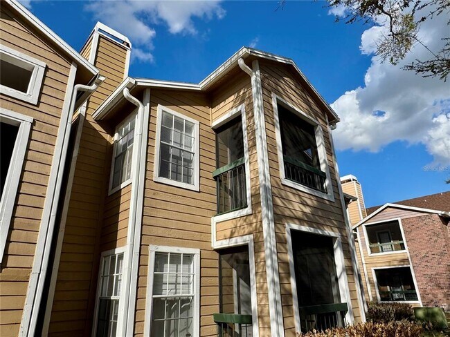 Foto del edificio - 5533 Chrishire Way