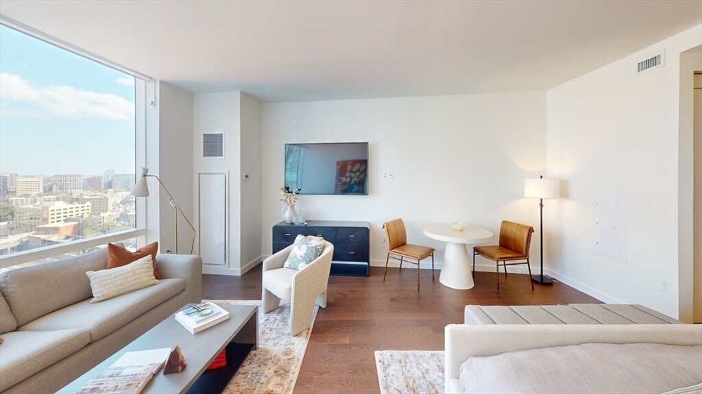 Foto principal - 430 Stuart St