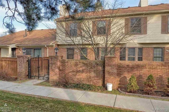 Building Photo - 22355 Peach Tree