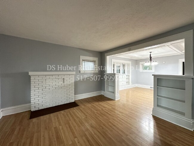Foto del edificio - Beautiful 4 bedroom 1.5 bath