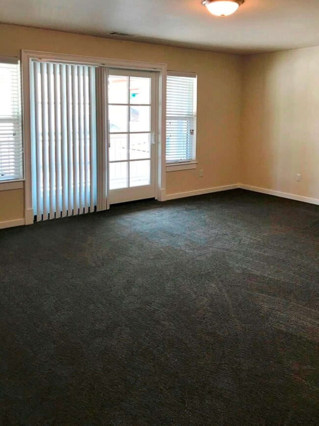 Foto del edificio - 1964 Main St