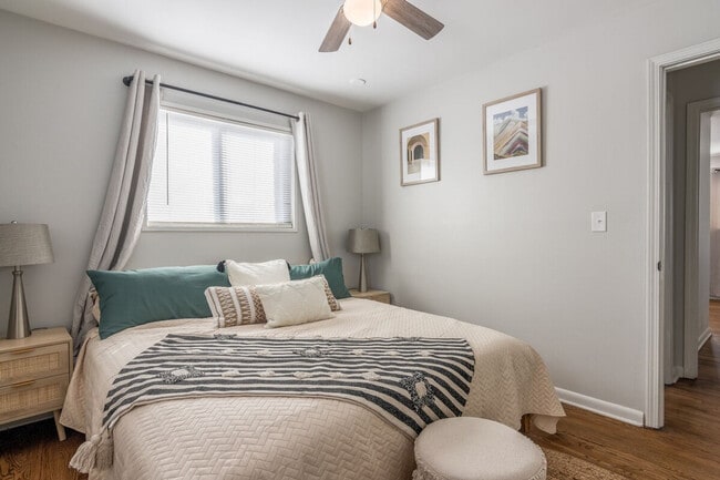 Foto del edificio - 4305 NW 56th St