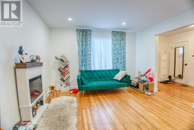 Photo du bâtiment - 191 Springfield Rd