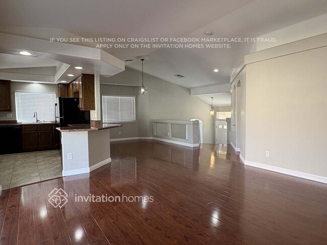 Foto del edificio - 6734 Bravura Ct