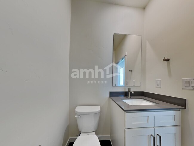 Foto del edificio - 9491 W Shumard St